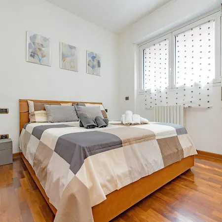 Appartamento Bicocca- Arcimboldi's Terrace & Private Parking *