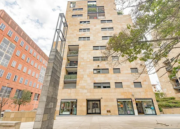 Apartament Arcimboldi Terrace - Parking Private Included, Free Wifi & Ac