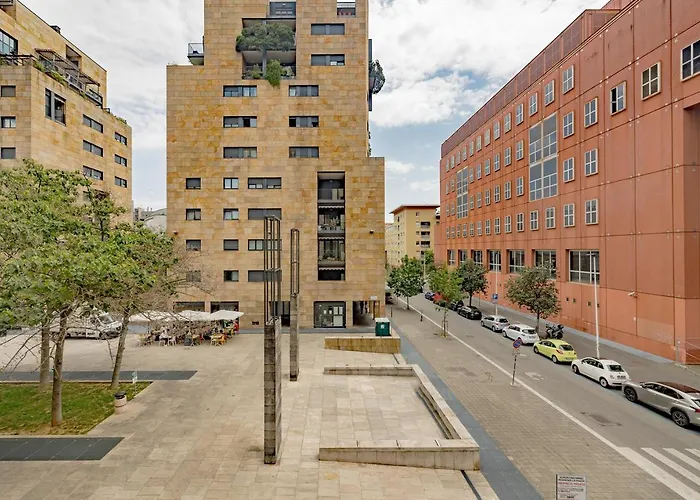 Arcimboldi Terrace - Parking Private Included, Free Wifi & Ac * Mediolan